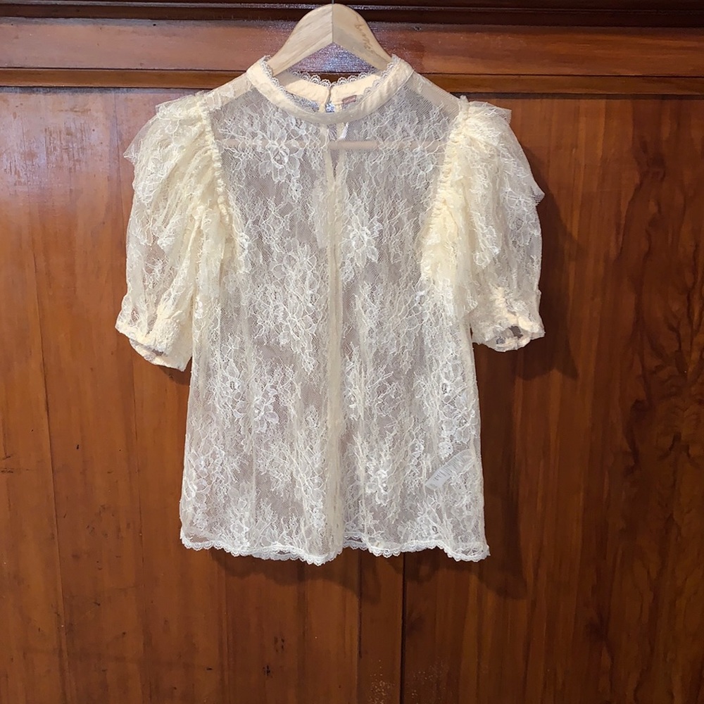 Free people Secret Admirer Lace Blouse Puff Top M
